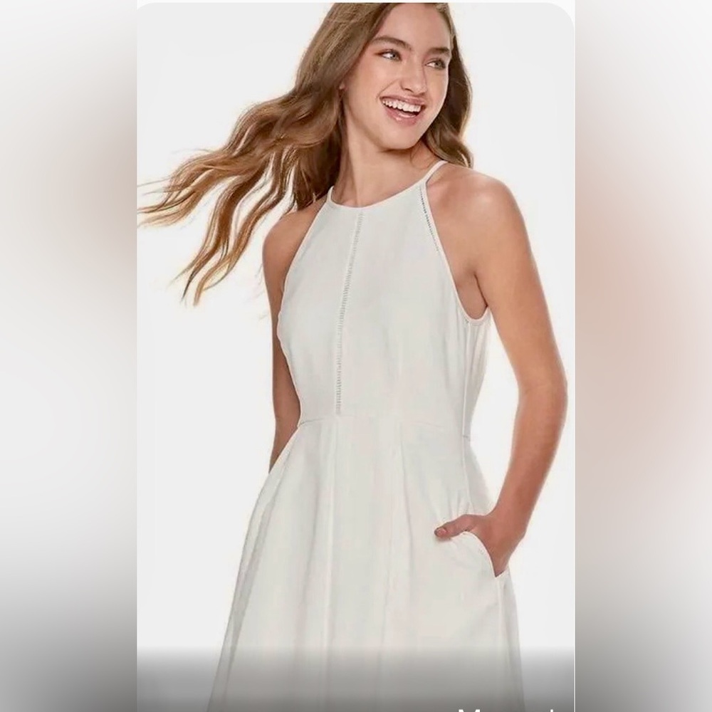 NWT SPEECHLESS WHITE PLETED SUMMER DRESS